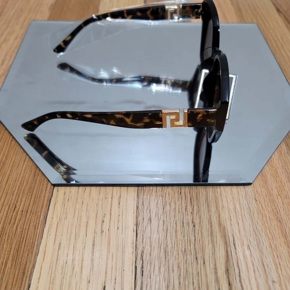 🛍2 for $20🛍 VG Sunglasses